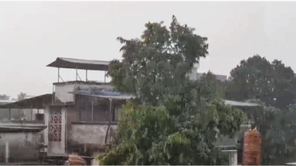 Unseasonal Rains Hit Navi Mumbai and Panvel