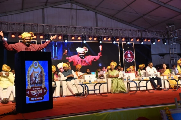 महापालिकेने जागा द्यावी- चंद्रपुरात राणी हिराईचा भव्यदिव्य पुतळा उभारणार – पालकमंत्री डॉ. अशोक वुईके राजमाता राणी हिराई महोत्सव