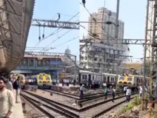 csmt two locals nearly collide