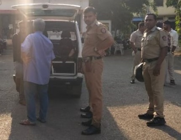 Mysterious death on the beach; Note hints at suicide