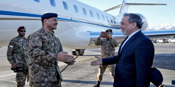 युद्धविरामाच्या पार्श्वभूमीवर इराणच्या परराष्ट्र मंत्र्यांची असिम मुनीर यांच्याशी फोनवर चर्चा