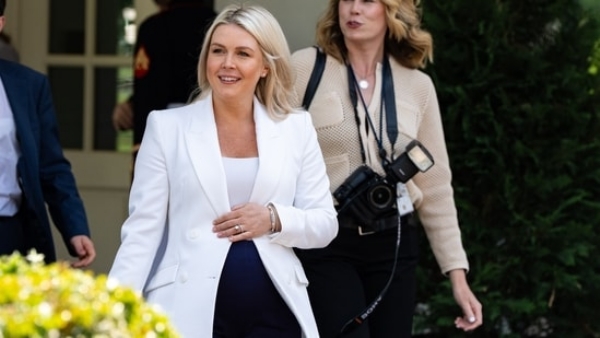 लेव्हिट यांच्या ‘आज रात्री गोळ्या चालतील’ वक्तव्यानंतर गोळीबार, सोशल मीडियावर चर्चा