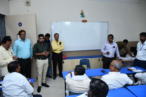पोदार इंटरनॅशनल स्कूल येथे जनगणना प्रशिक्षण; उपायुक्त प्रज्ञावंत कांबळे यांचे मार्गदर्शन
