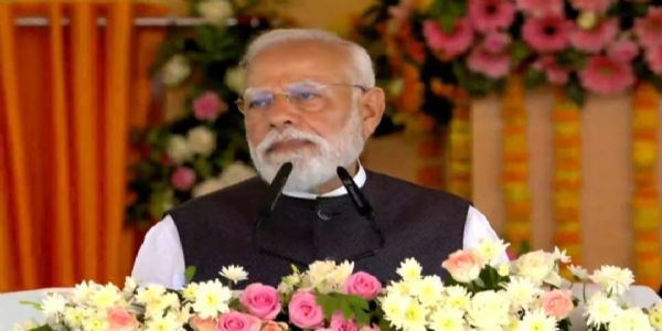पंतप्रधानांकडून उत्तर प्रदेशातील सर्वात लांब गंगा द्रुतगती मार्गाचे उद्घाटन
