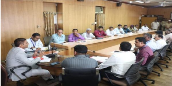 कोल्हापूरच्या स्वच्छतेत कसूर झाल्यास कारवाई :  डॉ. राजेंद्र भारूड