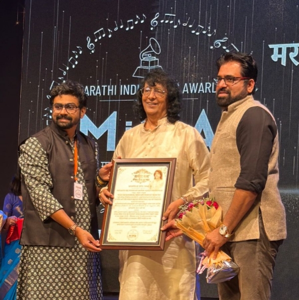 ज्येष्ठ गायक अजित कडकडे यांना ‘संगीत रत्न जीवन गौरव पुरस्कार’