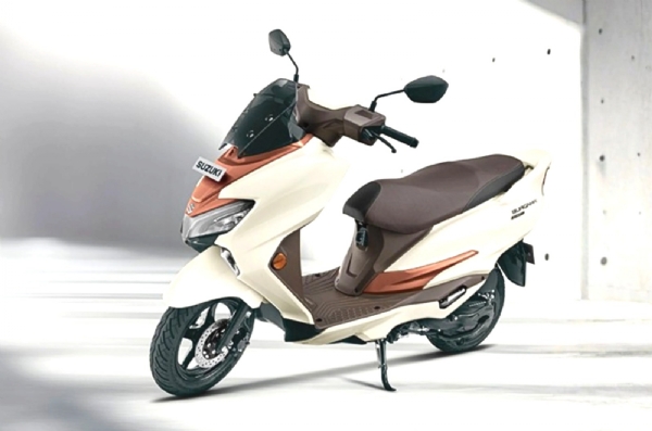 Suzuki Launches New Burgman 2026 Maxi-Scooter India