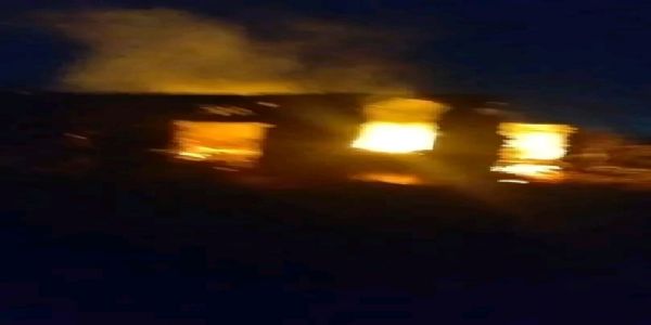 परभणी - लोहगावातील ऑटोमोबाईल्स व संत हरी इलेक्ट्रिकल दुकानाला आग; अनर्थ टळला