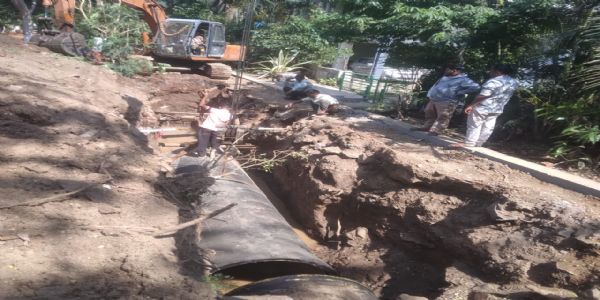 सिंहस्थ कुंभमेळ्याच्या कामात हलगर्जीपणा करणाऱ्या १७ कंत्राटदारांना नोटिसा