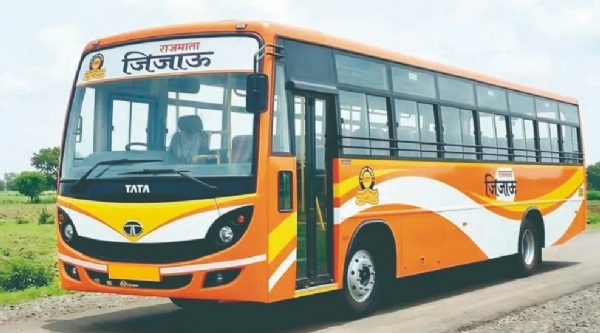 एसटीच्या जिजाऊ बस एसटीच्या जिजाऊ बस