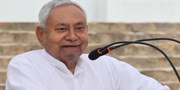 नितीश कुमार १० एप्रिल रोजी राज्यसभा सदस्यत्वाची घेणार शपथ