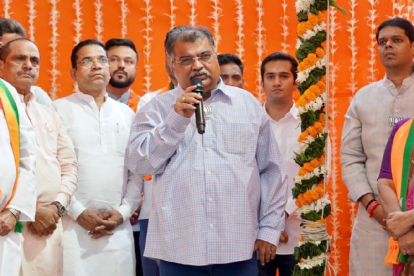 रविंद्र चव्हाण रविंद्र चव्हाण