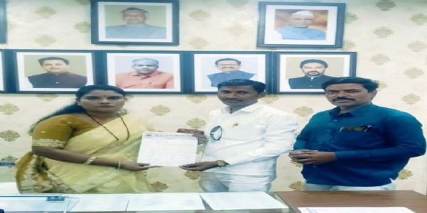 मान्सूनपूर्व नालेसफाईत पूर्व भागातील वाड्या-वस्त्यांना प्राधान्य देण्याची मागणी