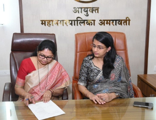 अमरावती महापालिकेच्या आयुक्तपदी वर्षा लढ्ढा रुजू शहरात सुरू असलेले सर्व विकास प्रकल्प अधिक गतिमान करण्याचे आश्वासन