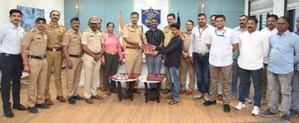 सराफा व्यावसायिकावर दरोडा; १ कोटींचा मुद्देमाल ४८ तासांत उघड, फिर्यादीस परत