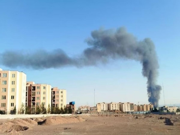 शस्त्रसंधीनंतरही आखाती देश हाय अलर्टवर; सौदी अरेबिया, कतार आणि युएईमधील सुरक्षा यंत्रणा सतर्क शस्त्रसंधीनंतरही आखाती देश हाय अलर्टवर; सौदी अरेबिया, कतार आणि युएईमधील सुरक्षा यंत्रणा सतर्क