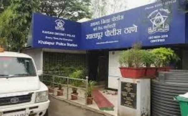 Scrap theft in Khalapur; Goods worth 10.72 lakhs stolen