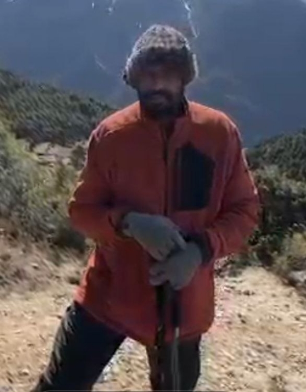 ‘प्रामाणिकपणा विरुद्ध बेइमानी’ – हिमालयातून बच्चू कडूंचा विरोधकांना राजकीय टोला