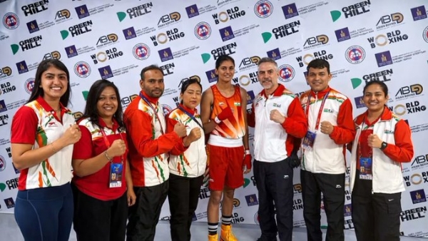 भारतीय महिला संघाचे आशियाई बॉक्सिंग चॅम्पियनशिपमध्ये वर्चस्व भारतीय महिला संघाचे आशियाई बॉक्सिंग चॅम्पियनशिपमध्ये वर्चस्व