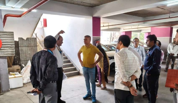 आयुक्त डॉ. राजेंद्र भारुड यांनी विविध प्रकल्पांची पाहणी केली आयुक्त डॉ. राजेंद्र भारुड यांनी विविध प्रकल्पांची पाहणी केली