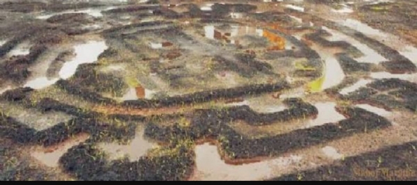 कातळशिल्पे कातळशिल्पे