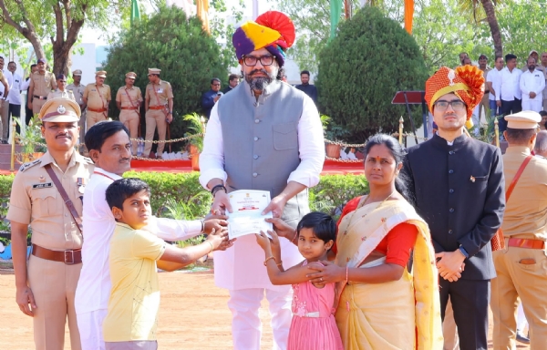 पालकमंत्री शिवेंद्रसिंहराजे भोसले