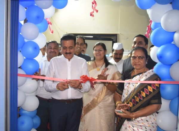 Minister Girish Mahajan