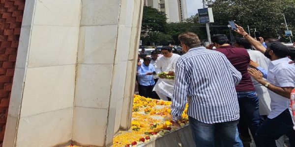 संयुक्त महाराष्ट्राचा लढा विसरू नका, मराठीजनांना राज ठाकरेंचे भावनिक आवाहन