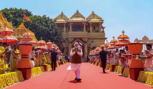 मोदी सोमनाथ मंदिर