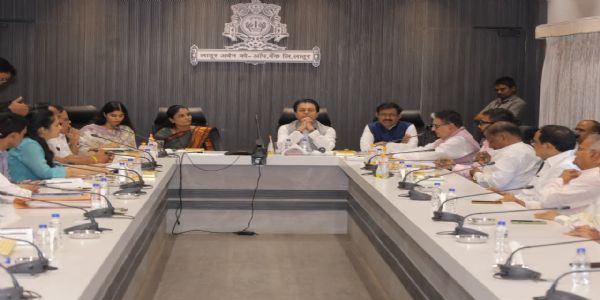 व्यापाऱ्यांच्या समस्या लवकरच सोडवणार — आ. अमित देशमुख