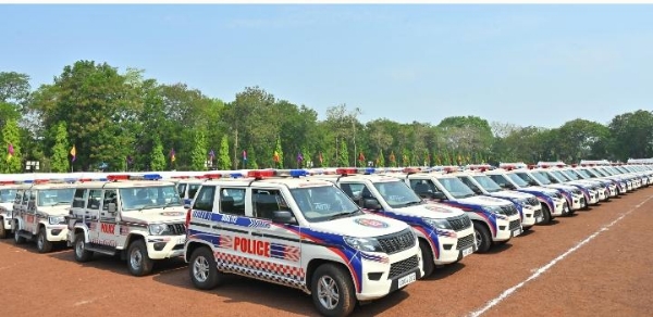CG Amit Shah Launches Next Gen CG Dial-112 Service Mobile Forensic Vans CG Amit Shah Launches Next Gen CG Dial-112 Service Mobile Forensic Vans