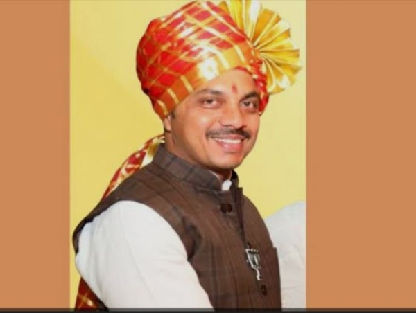 Ravi Ravi