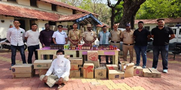 गाडगेनगर पोलिसांची मोठी कारवाई; 2.04 लाखांचा अवैध दारूसाठा जप्त