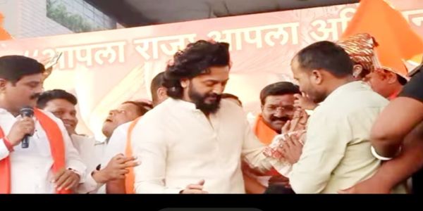 राजा शिवाजी हा चित्रपट सर्वानी पहावा-रितेश देशमुख