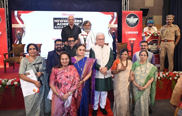 उषा मंगेशकर, हरिहरन, संजीव कपूर, राही भिडे जीवन गौरव पुरस्काराने सन्मानित
