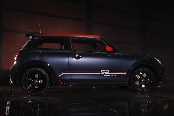 Mini Cooper S GP Inspired Edition Launched India Mini Cooper S GP Inspired Edition Launched India