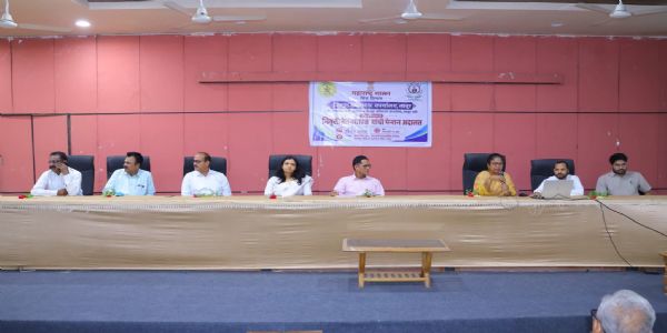 लातूर येथे विशेष कार्यशाळा आणि पेन्शन अदालत