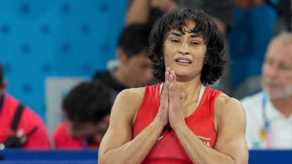 विनेश फोगाट यांना सर्वोच्च न्यायालयाकडून आशियाई क्रीडा ट्रायल्समध्ये खेळण्याची परवानगी