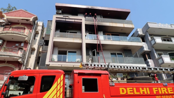 Delhi Vivek Vihar fire Nine Death