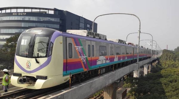 Metro Train