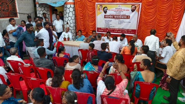 ‘आनंद जनसंवाद’ द्वारे शिवसेना जनतेच्या दारी...शाखेतच होणार समस्येचे निराकरण