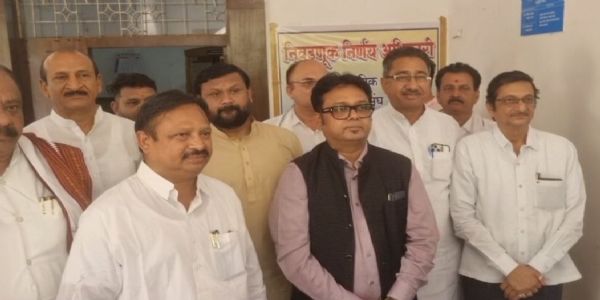 अमरावती विधानपरिषद निवडणूक - काँग्रेसकडून हर्षजित देशमुख यांचा उमेदवारी अर्ज दाखल