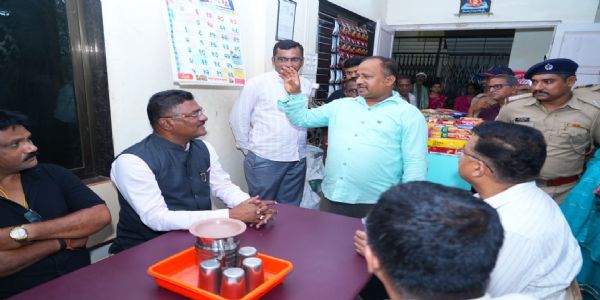 रत्नागिरी : खासगी धाब्यांवर एसटी गाड्या थांबवणाऱ्या कर्मचाऱ्यांवर कडक कारवाईचे संकेत