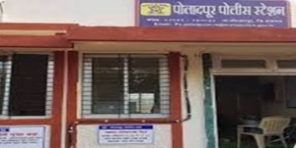 रस्त्यावर निष्काळजीपणे उभा टेम्पो ठरला जीवघेणा; दोघांचा मृत्यू
