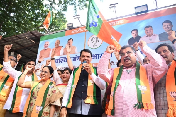 CM Devendra Fadnavis victory celebrations BJP State Office