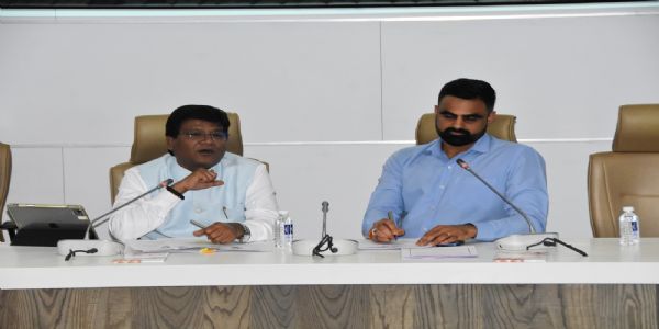 पुणे जिल्ह्यात सफाई कर्मचाऱ्यांसाठी मॉडेल स्वरुपात दिशादर्शक काम करावे -शेरसिंग रुक्कानसिंग डागोर