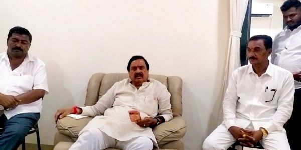 व्हीप मोडल्यास कारवाई अटळ; तटकरे यांचा स्पष्ट इशारा