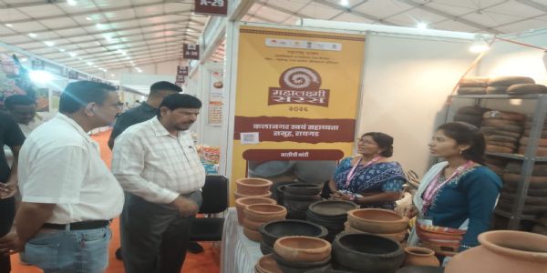 महालक्ष्मी सरस प्रदर्शनात रायगडच्या 28 बचतगटांचा सहभाग