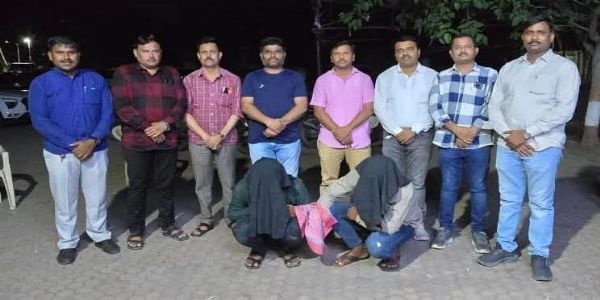 लातूरात चोरीचे गुन्हे उघड – दोन आरोपी जेरबंद, सोन्याची अंगठी जप्त