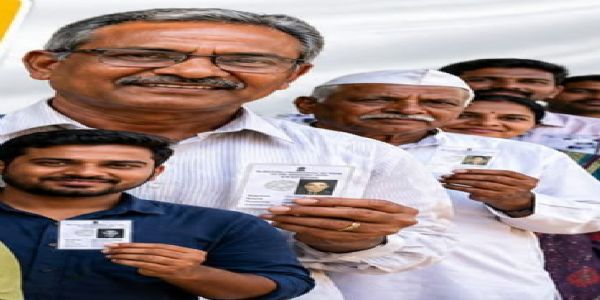 मतदार यादी अद्ययावत करण्यासाठी लातूर तालुक्यात विशेष मोहीम;
